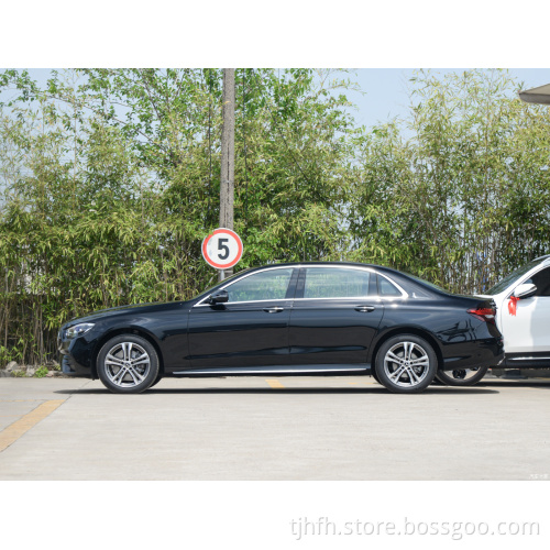 2023 Chinese Luxury Sedan Benz E260L Sport 4MATIC 4WD High Speed Fuel Car